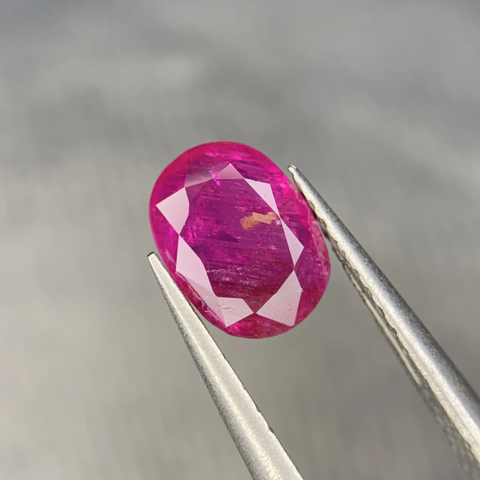 1.40ct Natural Ruby loose gemstone oval shape from Afghanistan — view 5