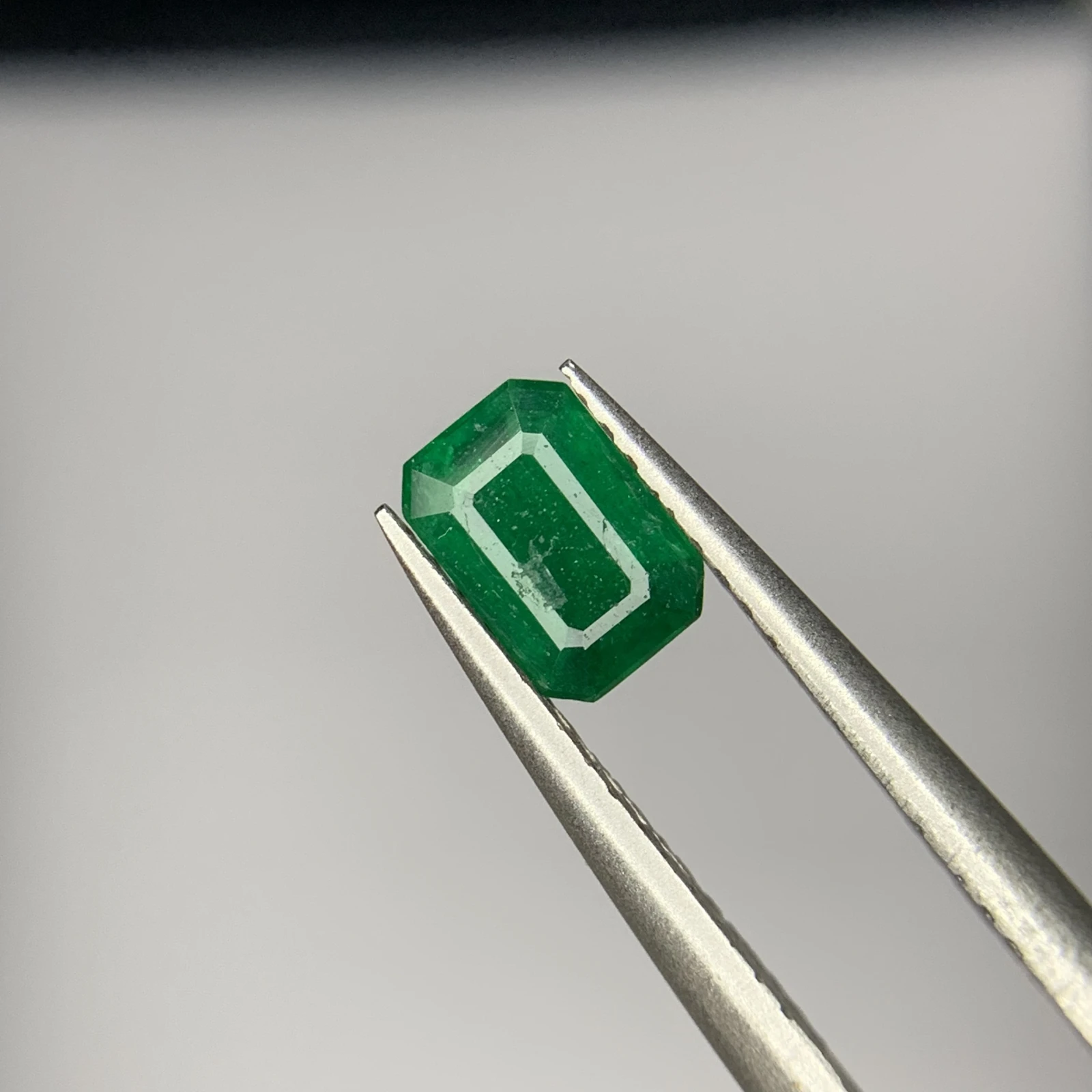 0.55 ct Natural Emerald loose gemstone octagon shape — view 1