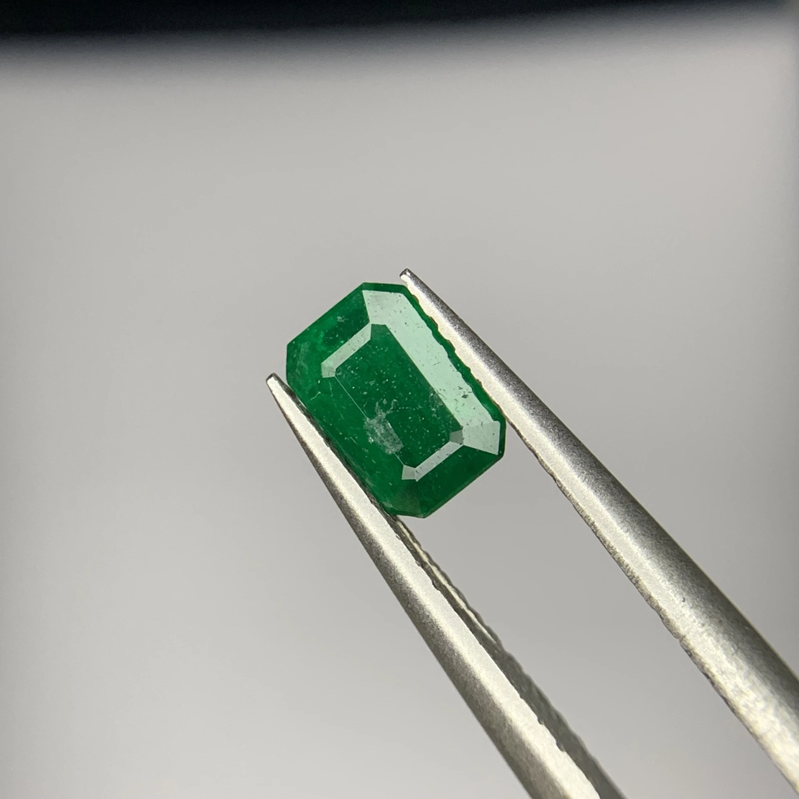 0.55 ct Natural Emerald loose gemstone octagon shape — view 3