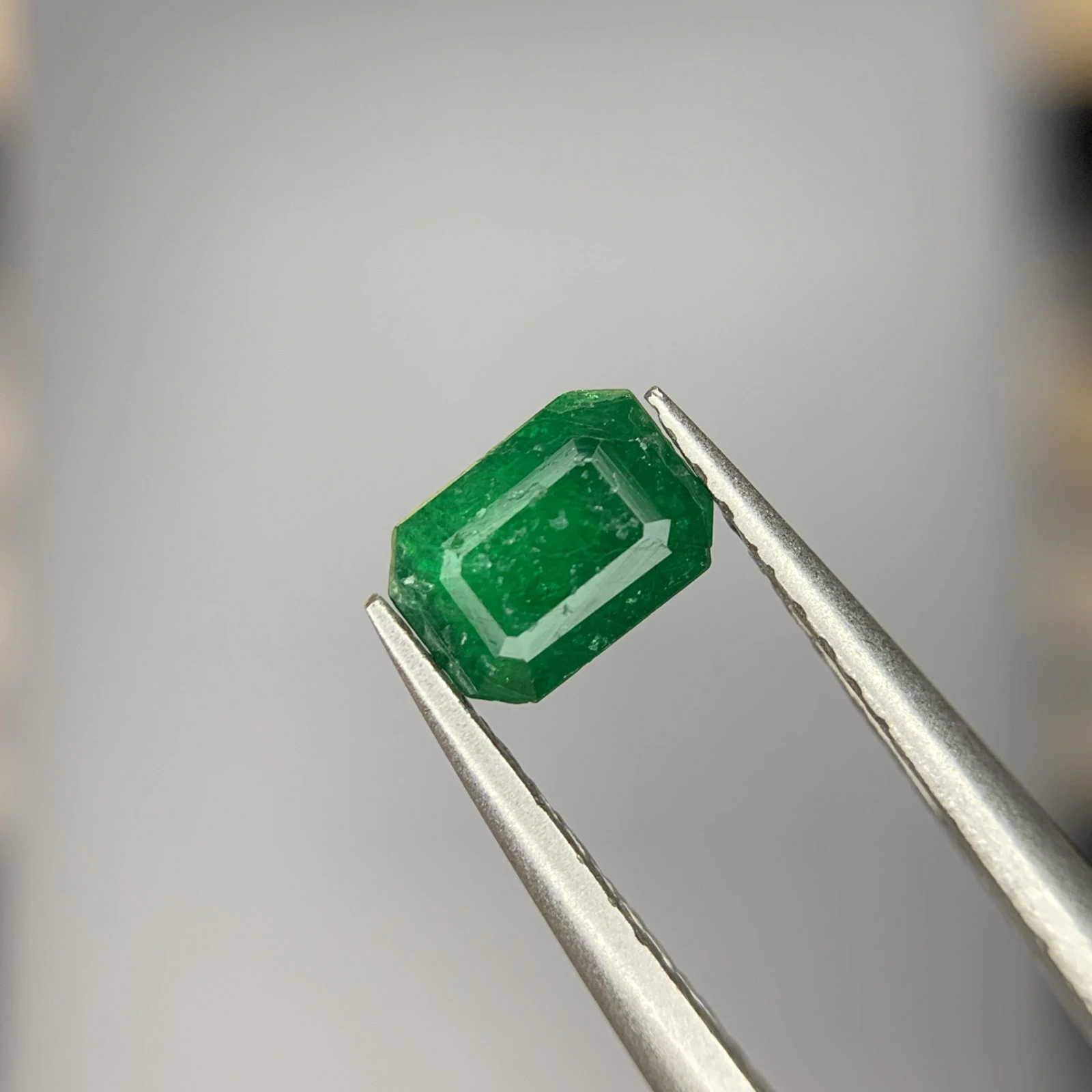 0.55 ct Natural Emerald loose gemstone octagon shape — view 1