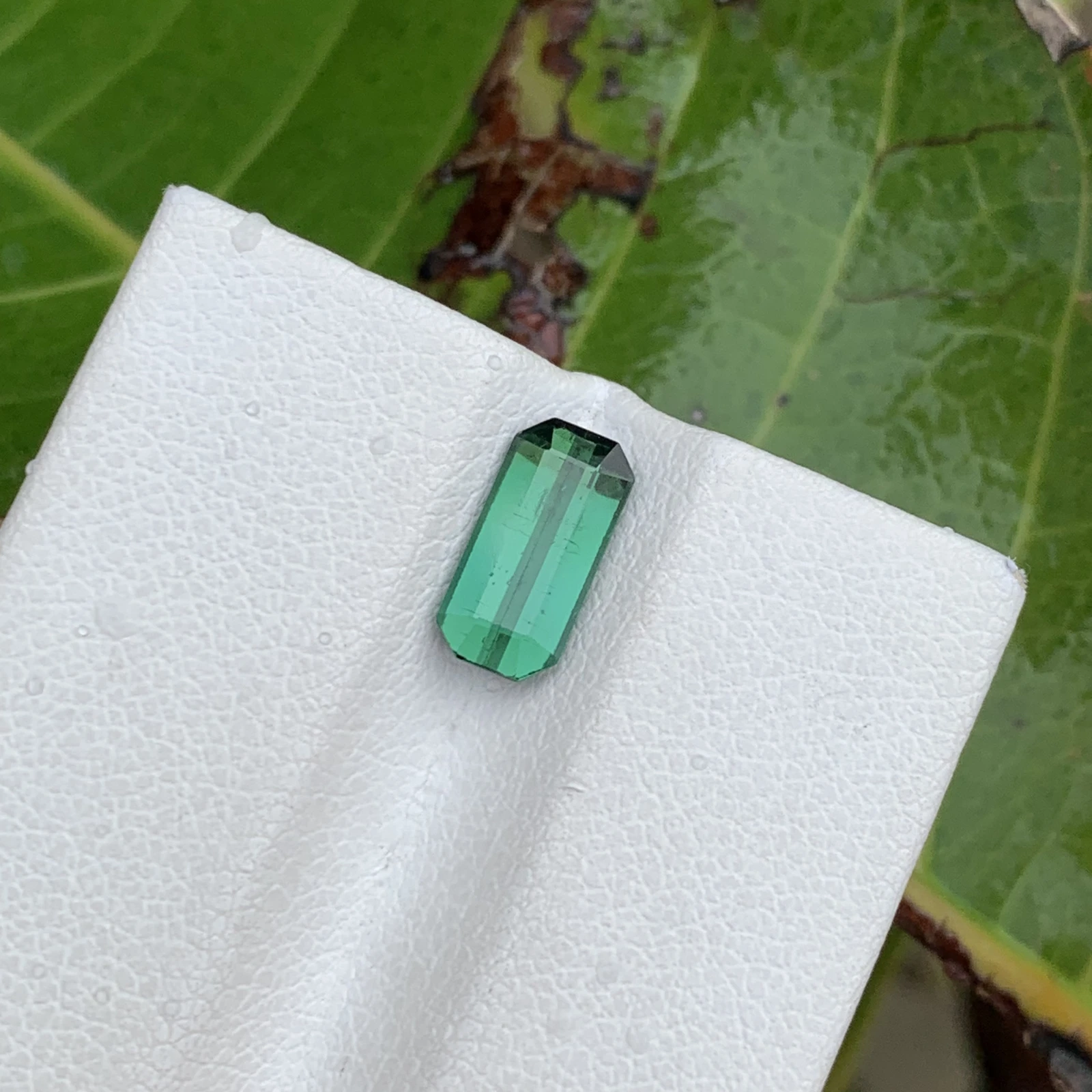 1.30 ct Natural Tourmaline loose gemstone octagon cut — view 4