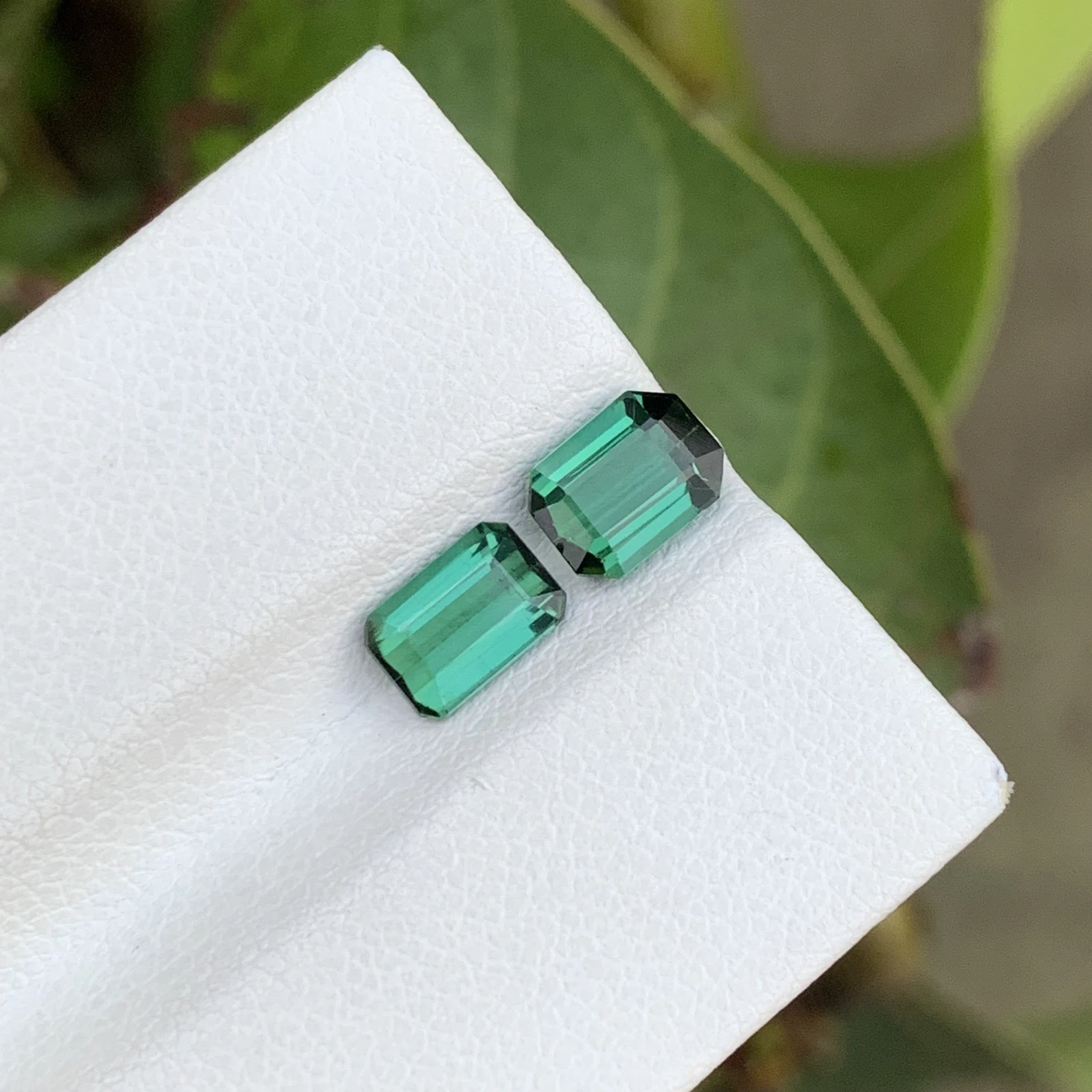 1.75 ct Natural Bluish Green Tourmaline gemstones octagon shape — view 2