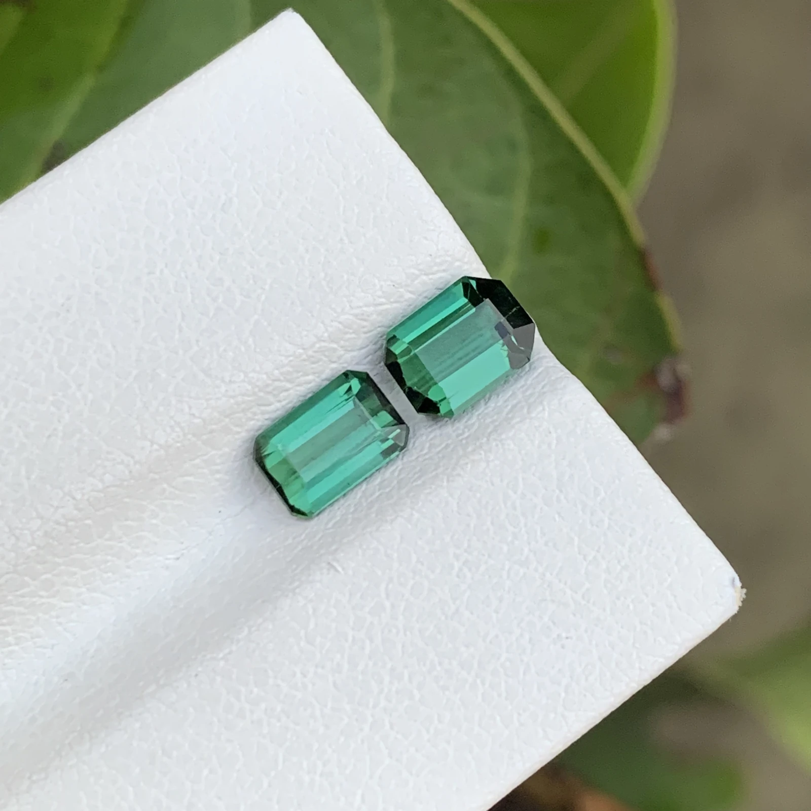 1.75 ct Natural Bluish Green Tourmaline gemstones octagon shape — view 3