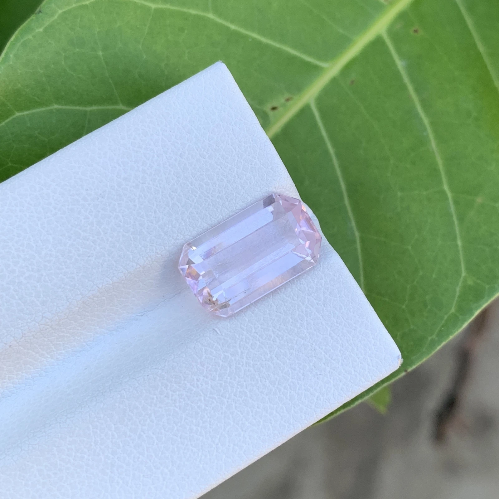 4.65 ct. Natural Kunzite loose gemstone octagon cut — view 3