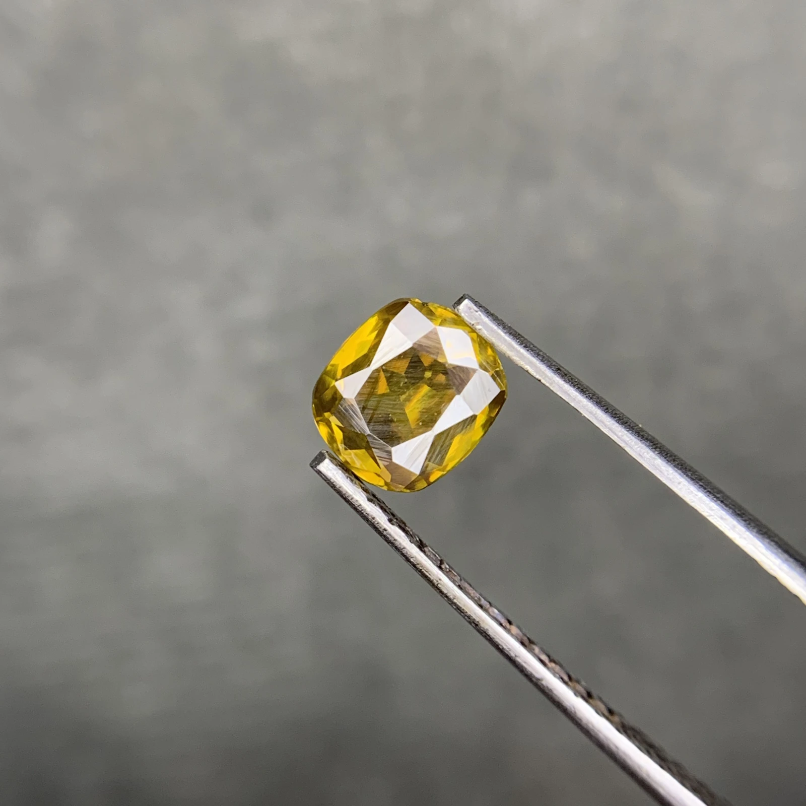 1ct Natural Sphalerite loose gemstone cushion cut — view 2