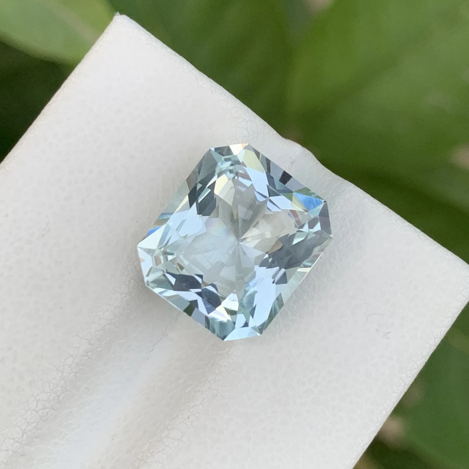 5.45ct Natural Aquamarine loose gemstone octagon blue — view 2