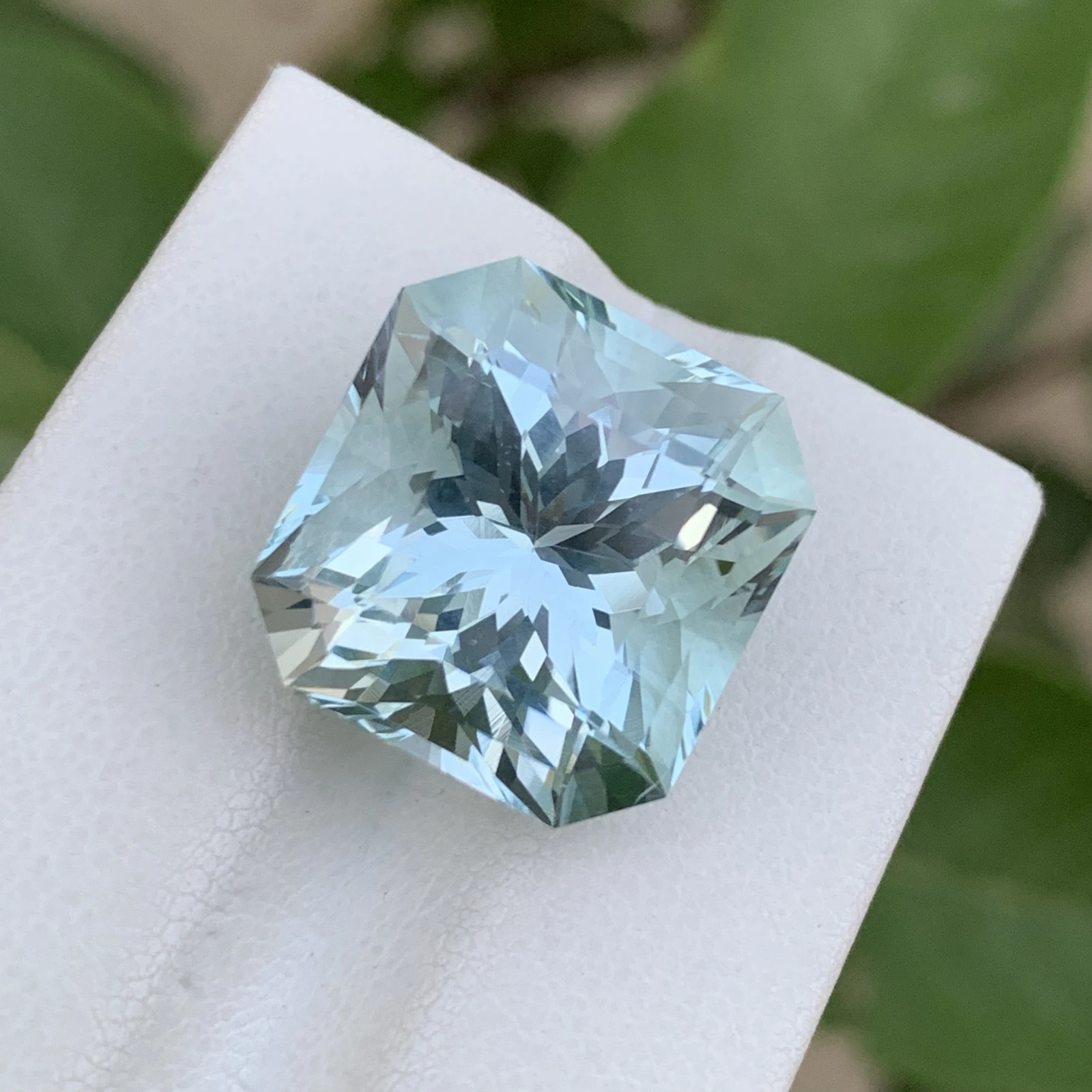 17.40ct Natural Aquamarine loose gemstone fancy cut octagon — view 1