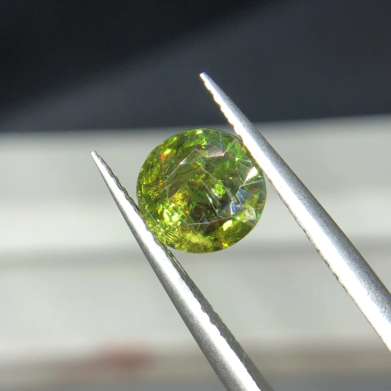 1.70 ct Natural Sphene titanite loose gemstone round shape — view 5