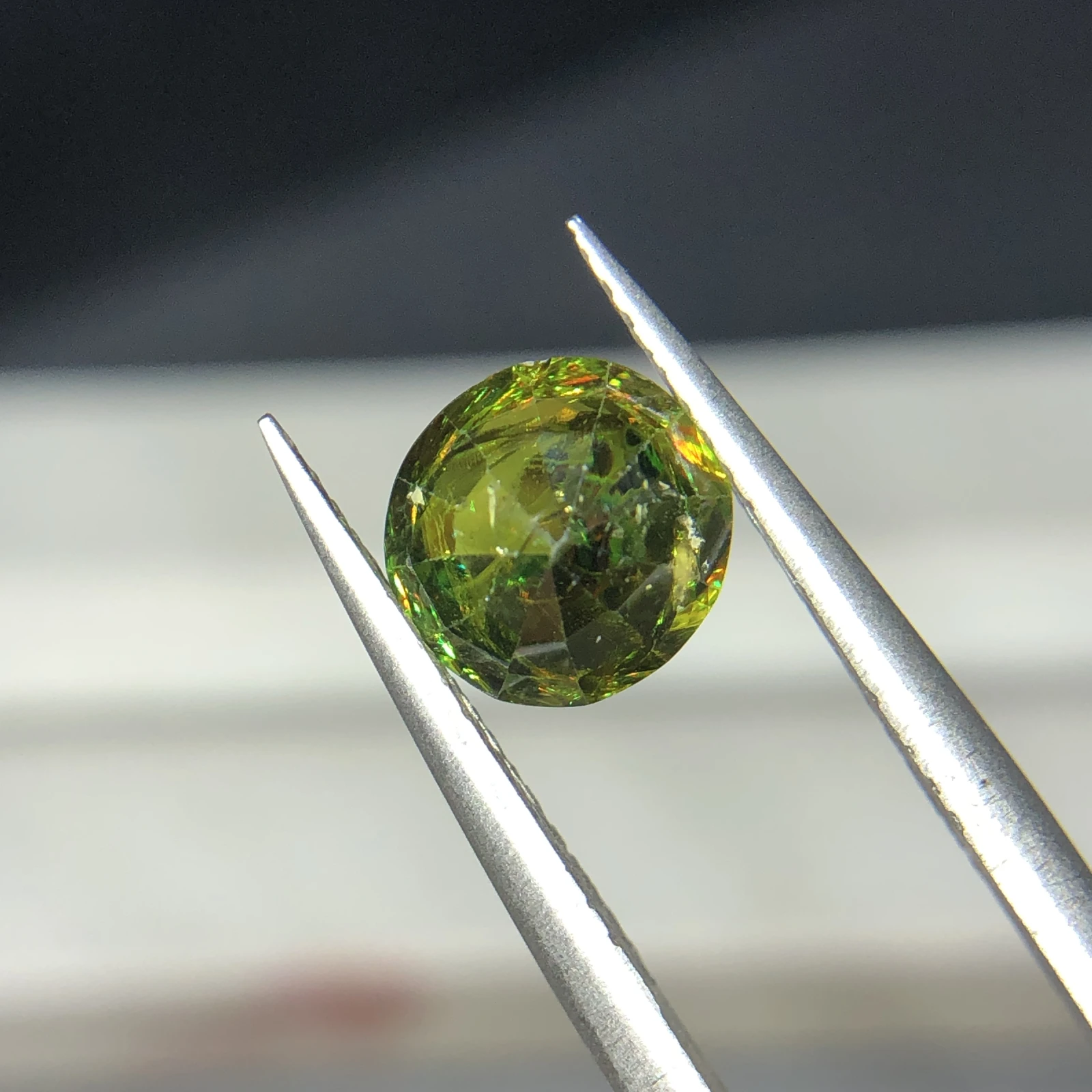 1.70 ct Natural Sphene titanite loose gemstone round shape — view 7
