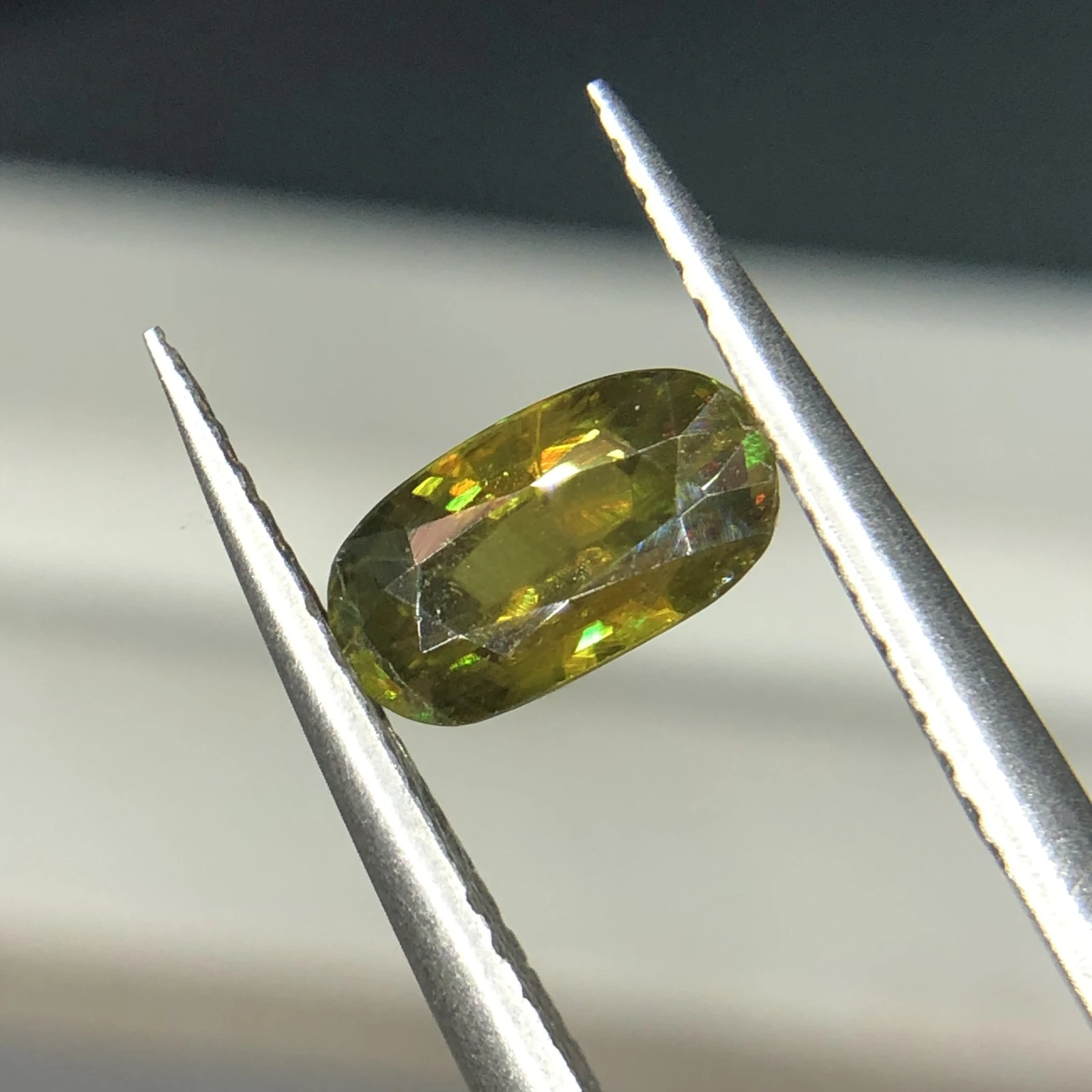 1.10ct. Natural Sphene titanite loose gemstone oval shape — view 3