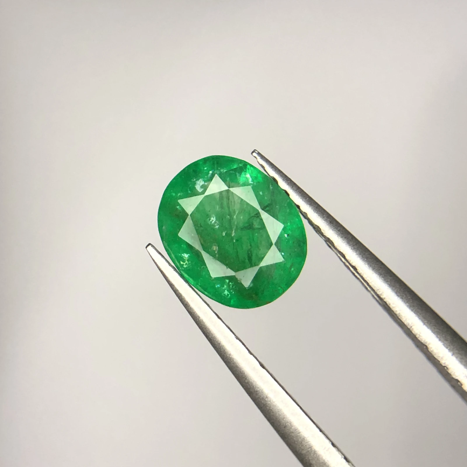 1.35ct Natural Emerald loose gemstone oval cut from Swat Pakistan — view 1