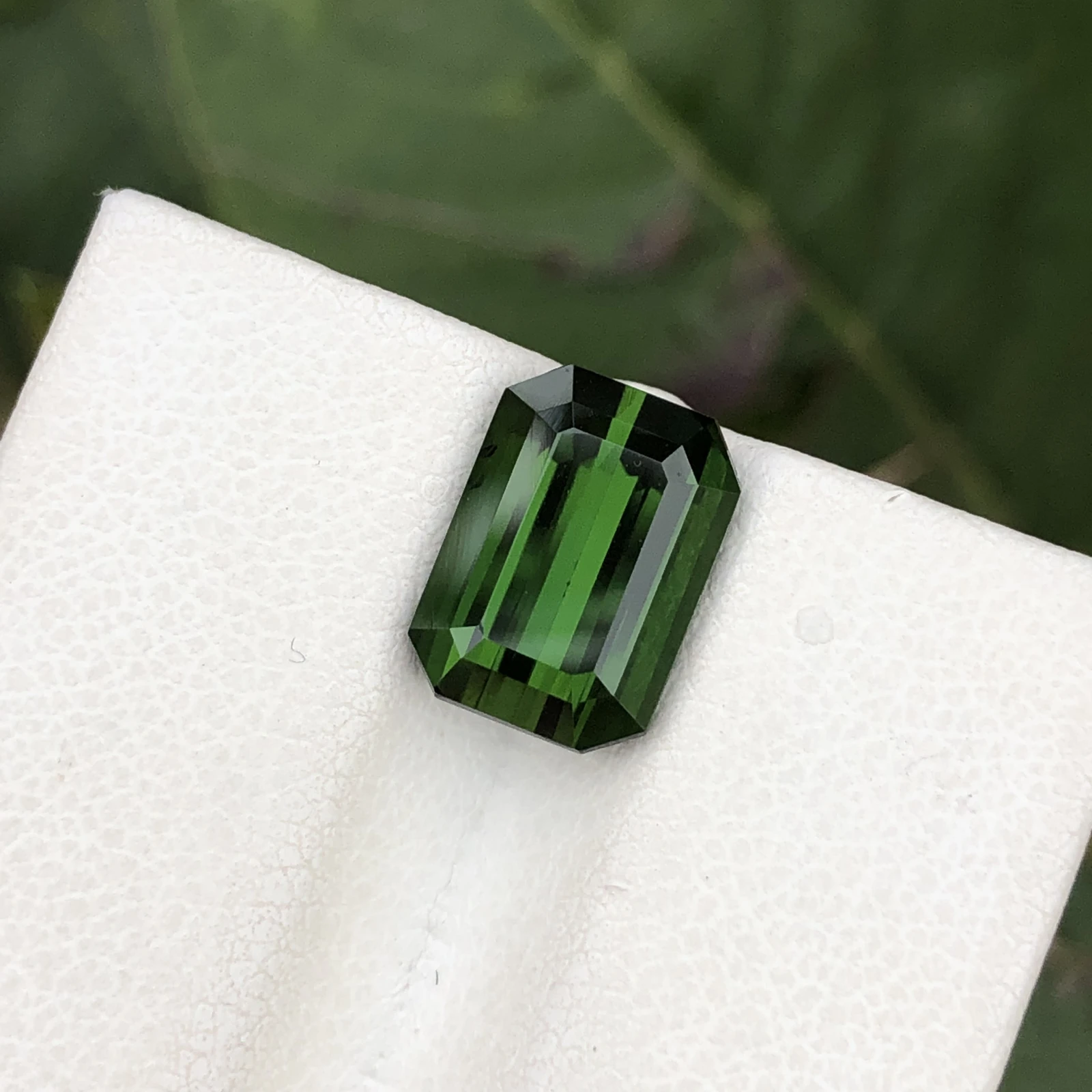 4 ct. Natural Tourmaline loose gemstone octagon shape green — view 4