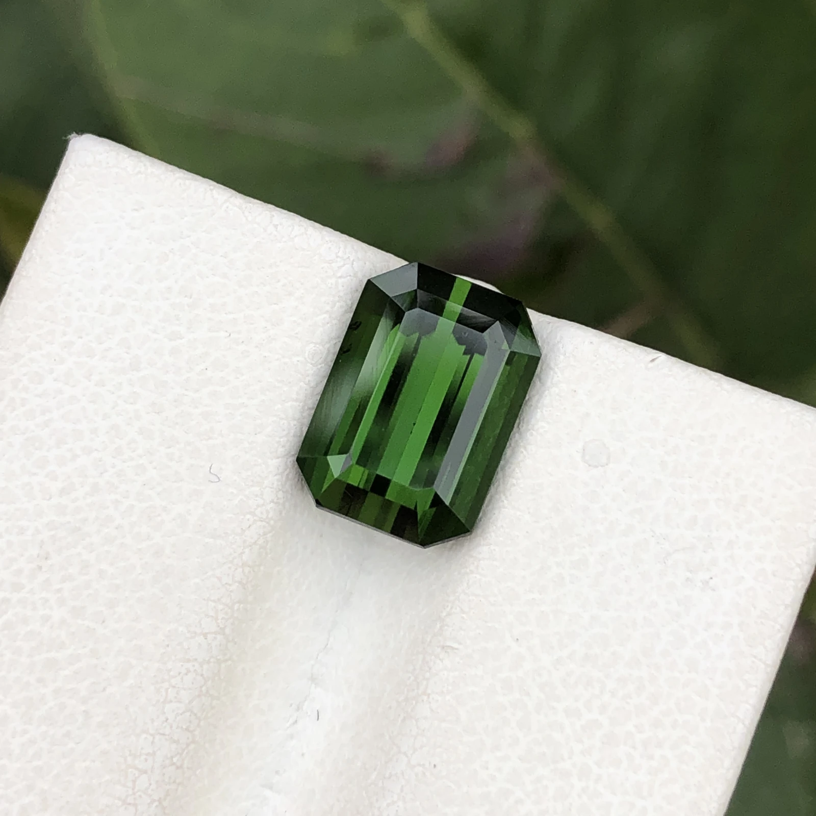 4 ct. Natural Tourmaline loose gemstone octagon shape green — view 5