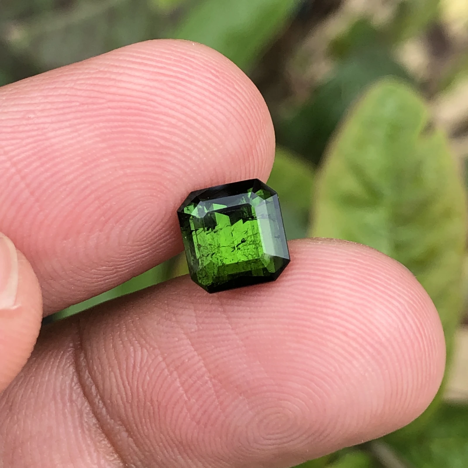 2.80ct Natural Tourmaline gemstone octagon shape Green — view 4