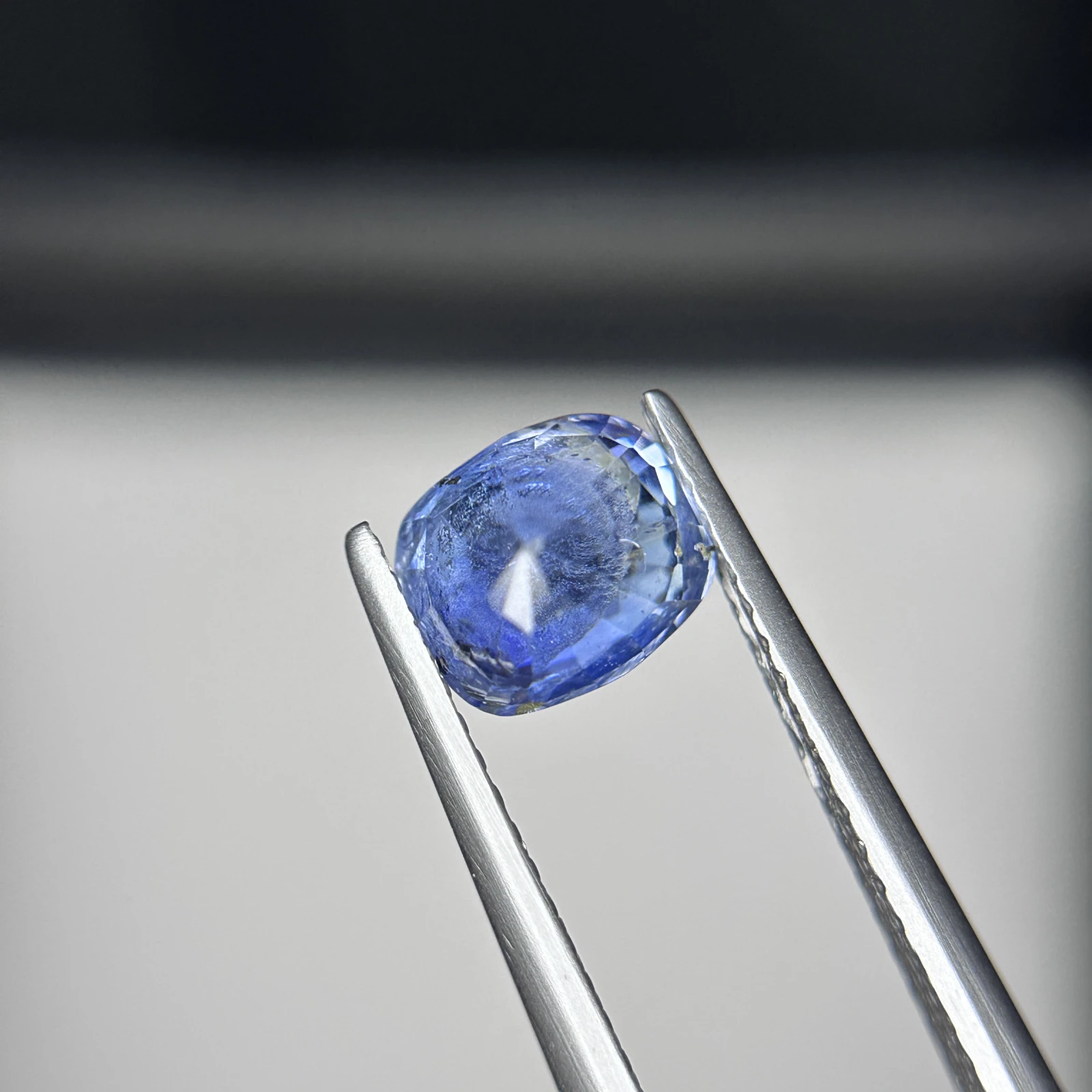 GGI Certified 1.77 CT Natural Blue Sapphire Cushion Shape Loose Gemstone from Sri Lanka — view 7
