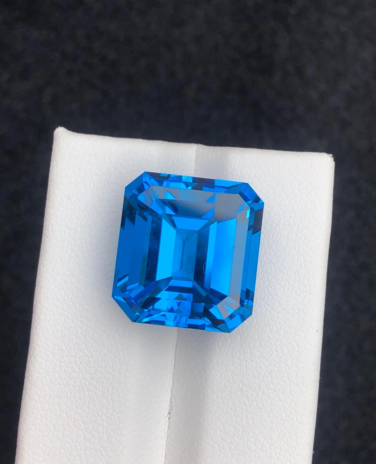 Electric Blue Topaz — view 2