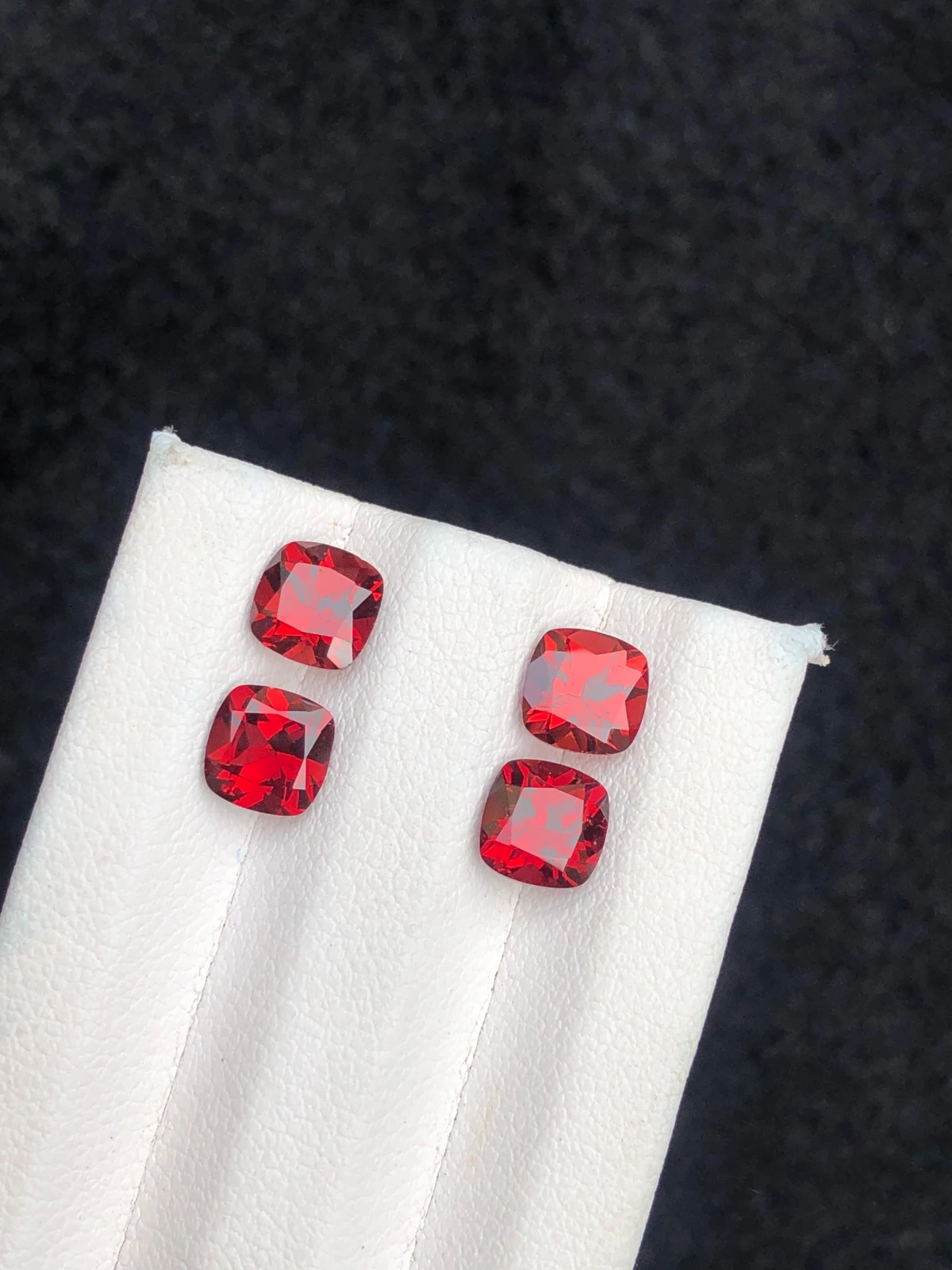 Garnet — view 4
