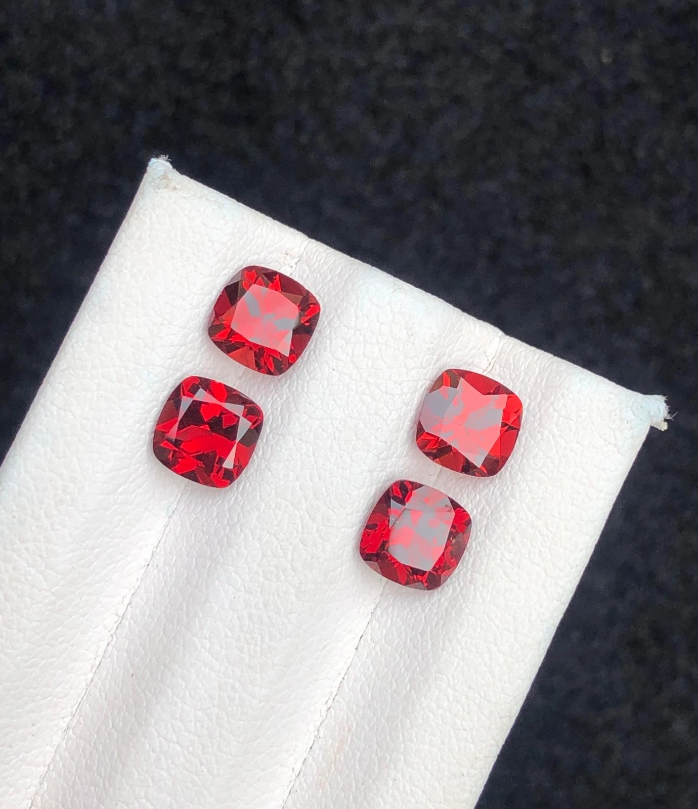 Garnet — view 2