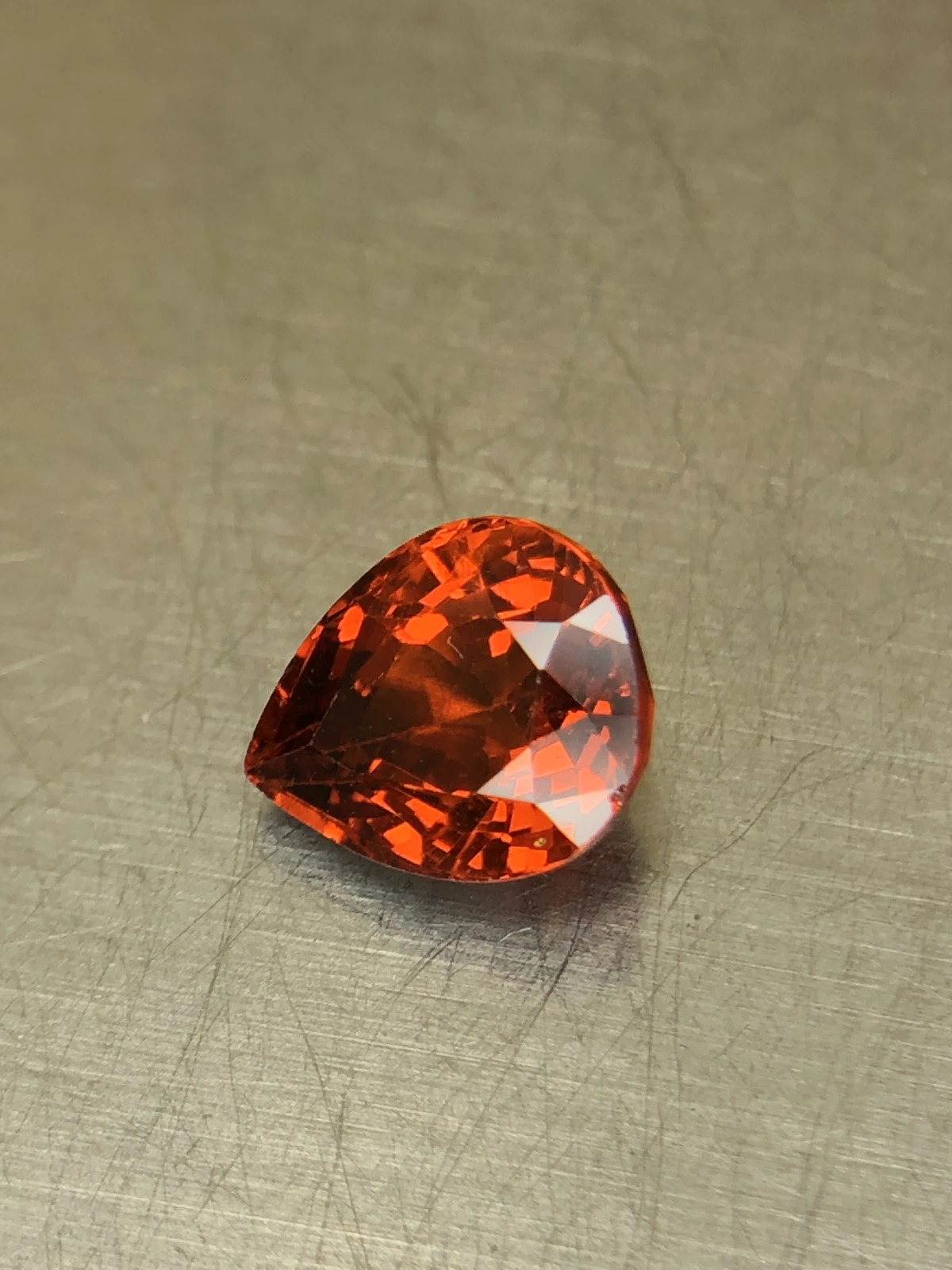 Mandarin Garnet 3.2 carats in Pear Shape from Tanzania — view 4
