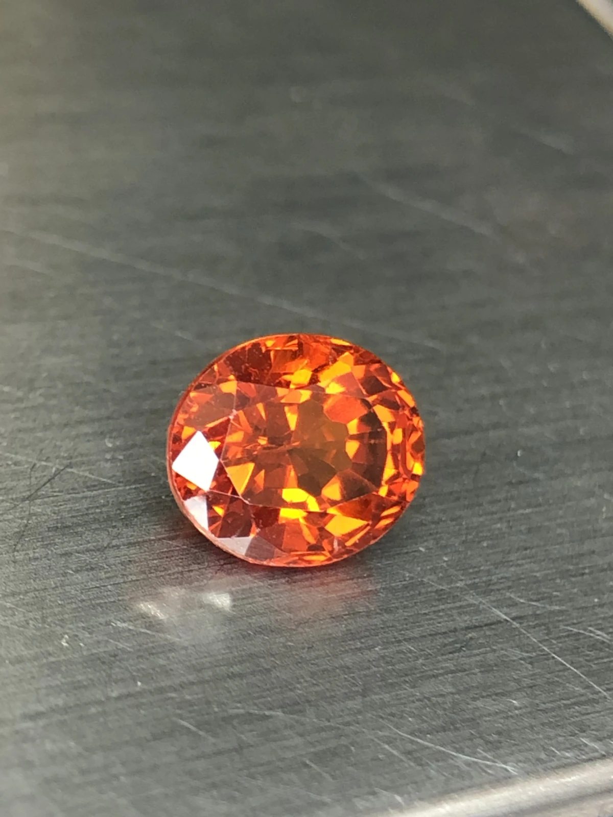 Mandarin Garnet 2.7 carats on Precision Oval Cut from Tanzania — view 3