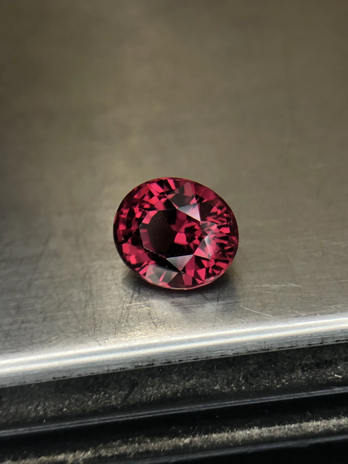 Malaya Garnet 2.3 carats in Fancy Oval Cut from Madagascar — view 5