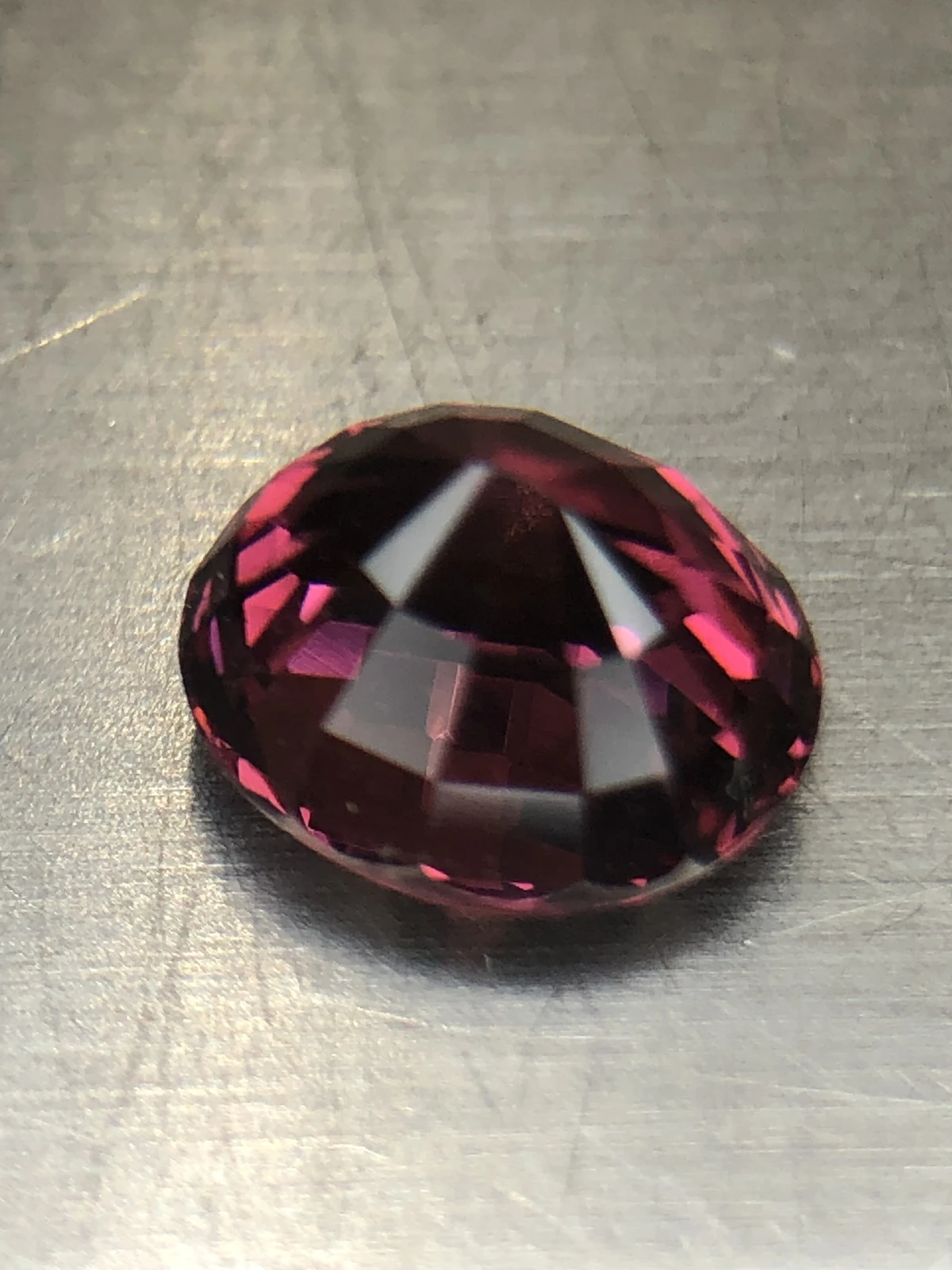 Malaya Garnet 2.3 carats in Fancy Oval Cut from Madagascar — view 6