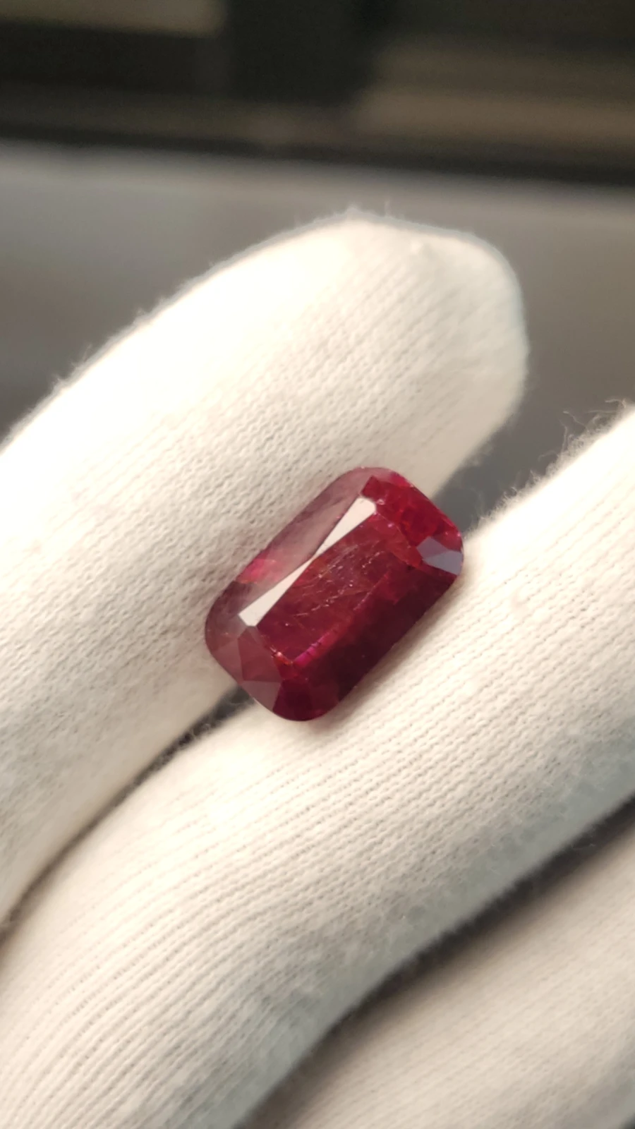 Natural Ruby 20.45ct from Africa — view 1
