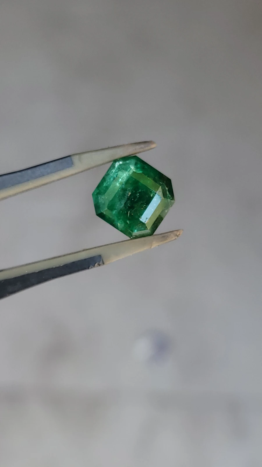 5ct Emerald Emerald cut From Pakistan — view 1