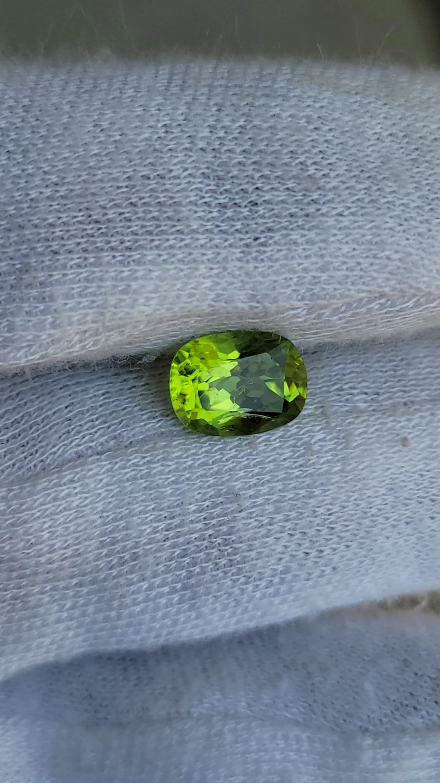 2.5ct Peridot Cushion cut From Pakistan — view 2