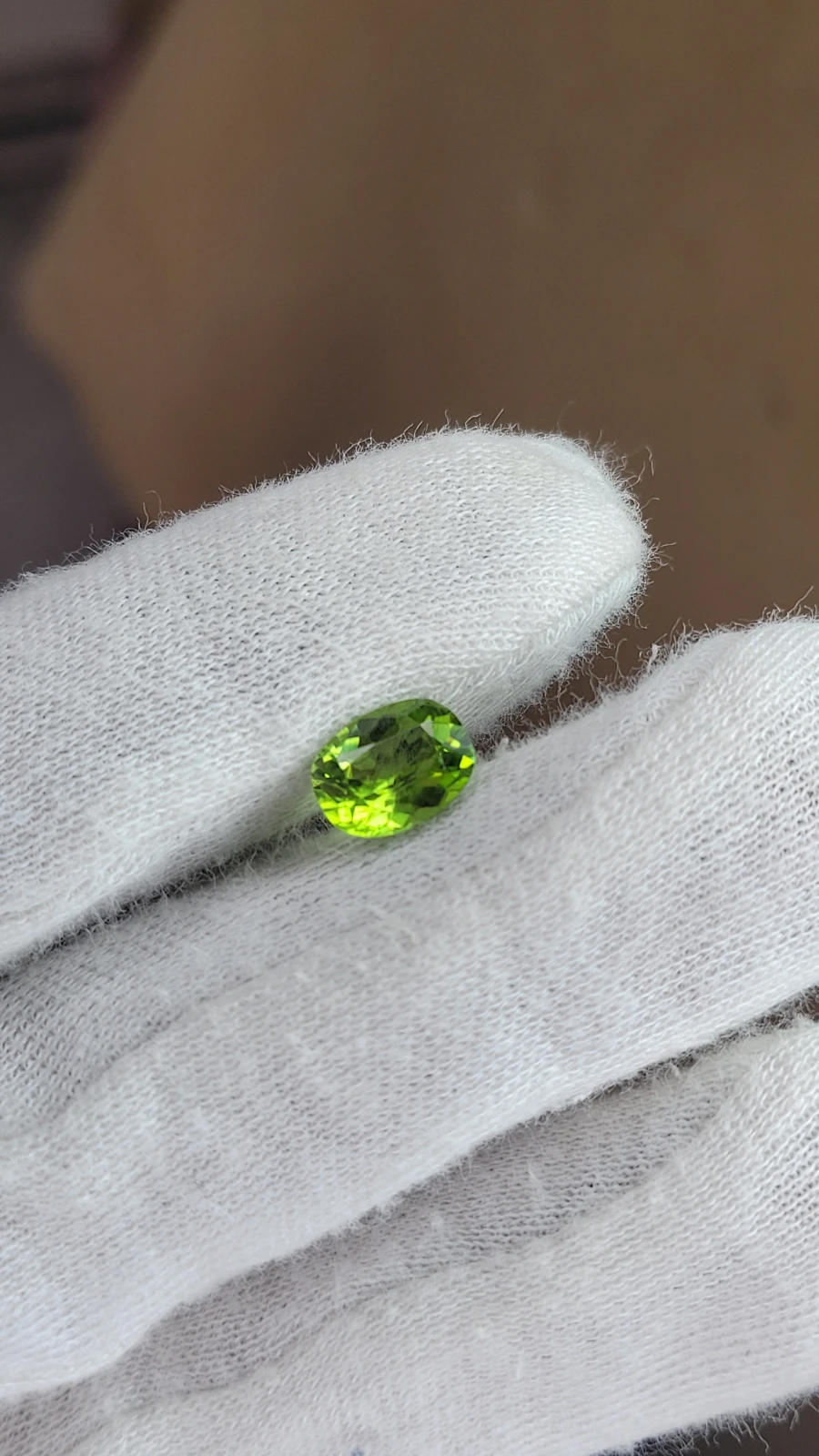 2.5ct Peridot Cushion cut From Pakistan — view 3