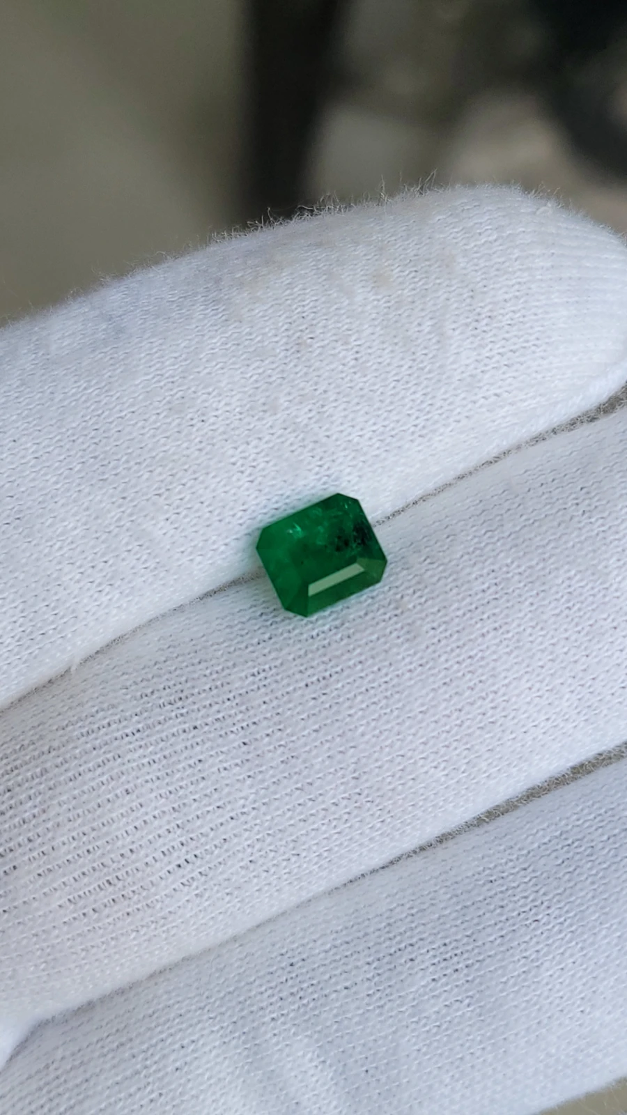 2.35ct Emerald Emerald Cut From Pakistan — view 2