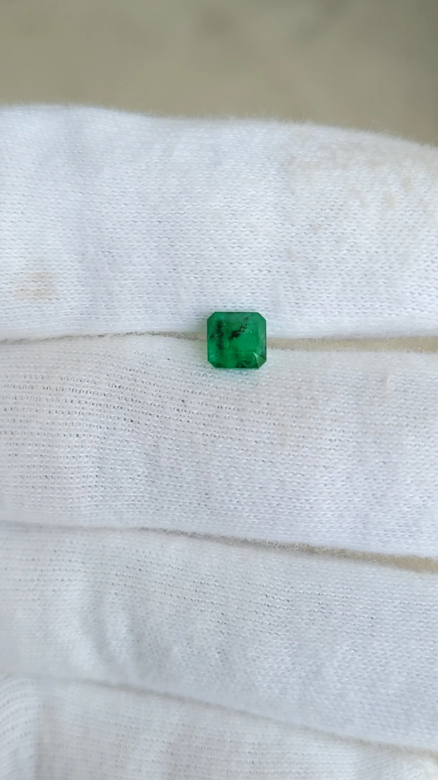 1.35ct Swat Emerald Emerald Cut From Pakistan — view 3