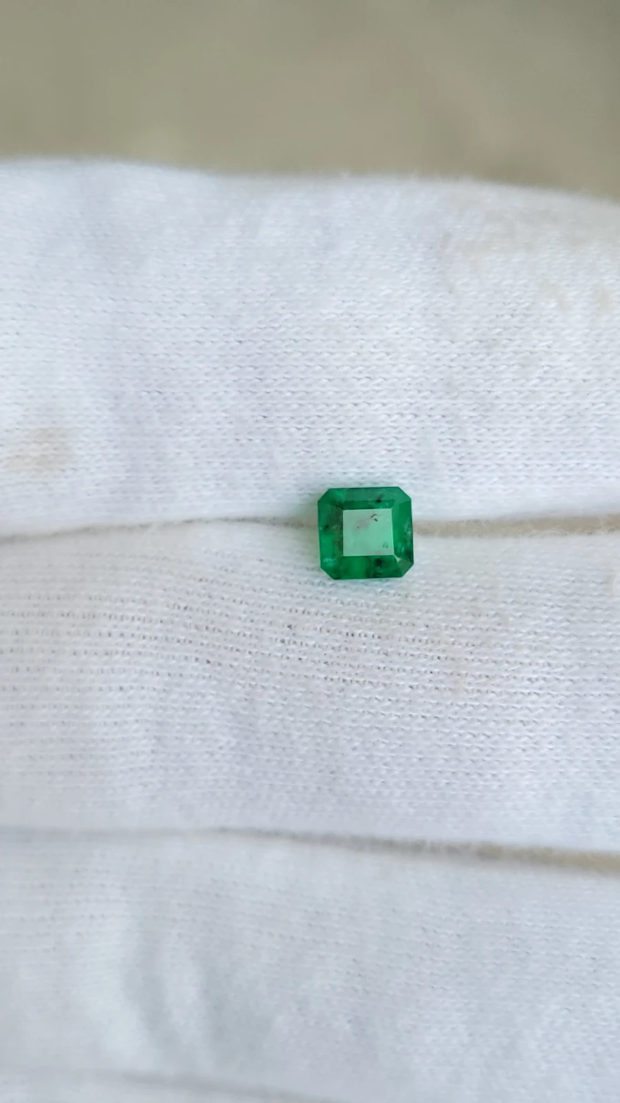 1.35ct Swat Emerald Emerald Cut From Pakistan — view 2