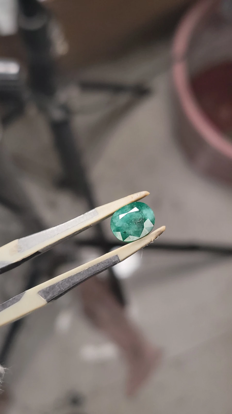 2.6ct Zambian Emerald Oval Cut From Africa — view 2