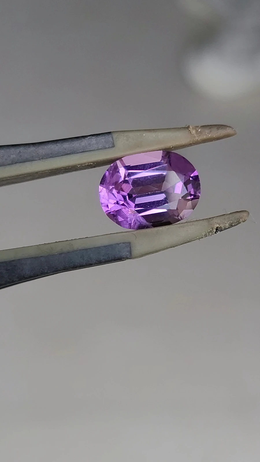 1.95 carats Amethyst Oval cut From Brazil — view 1
