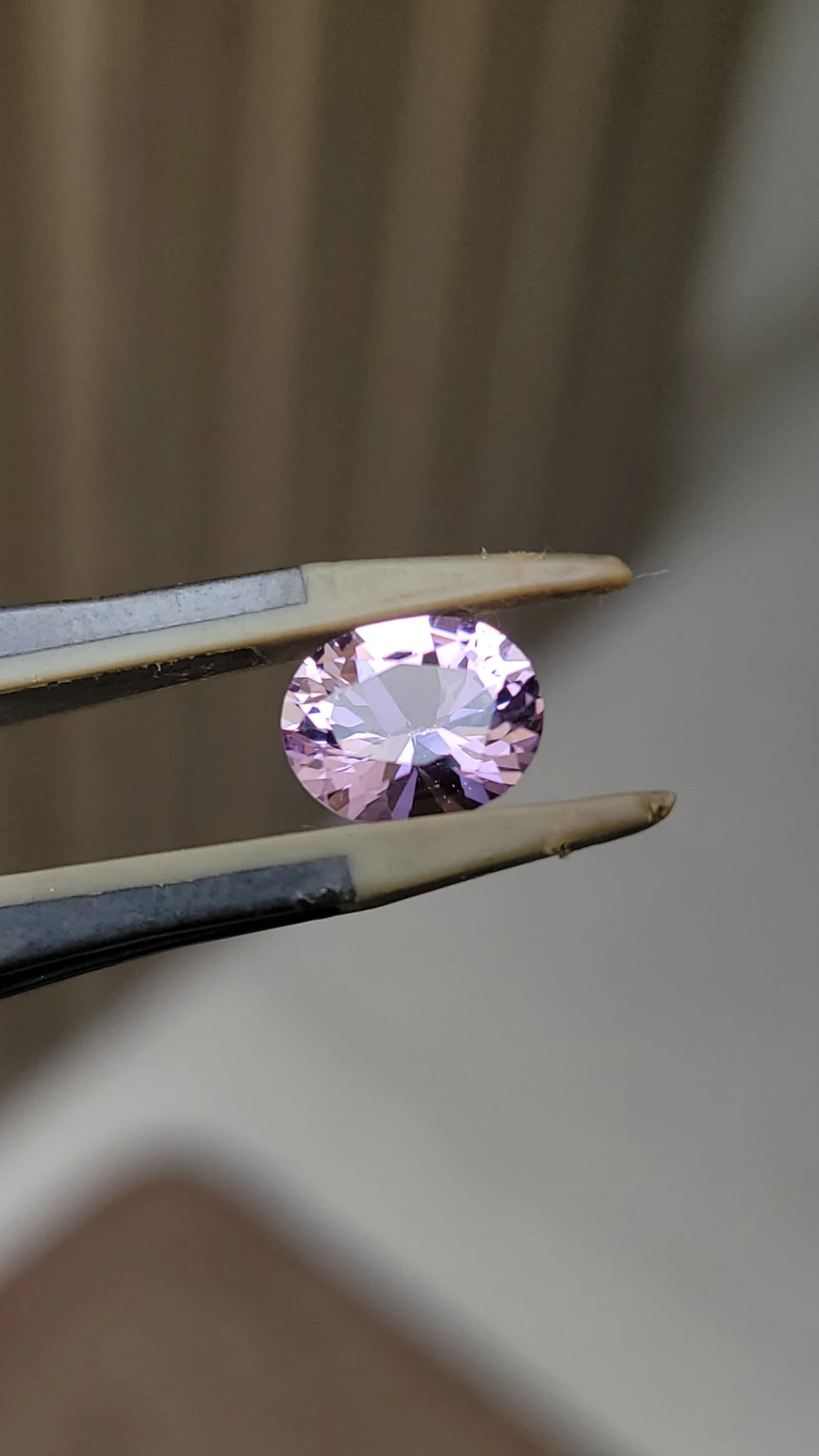 1.45 carats Amethyst oval cut From Brazil — view 1