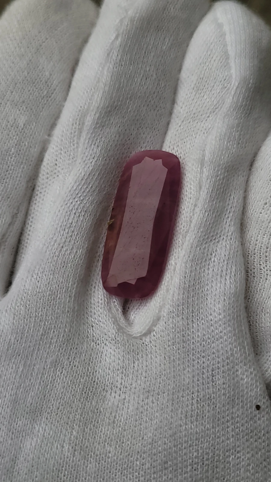 22.1 carats Ruby Cushion cut From Madagascar — view 3