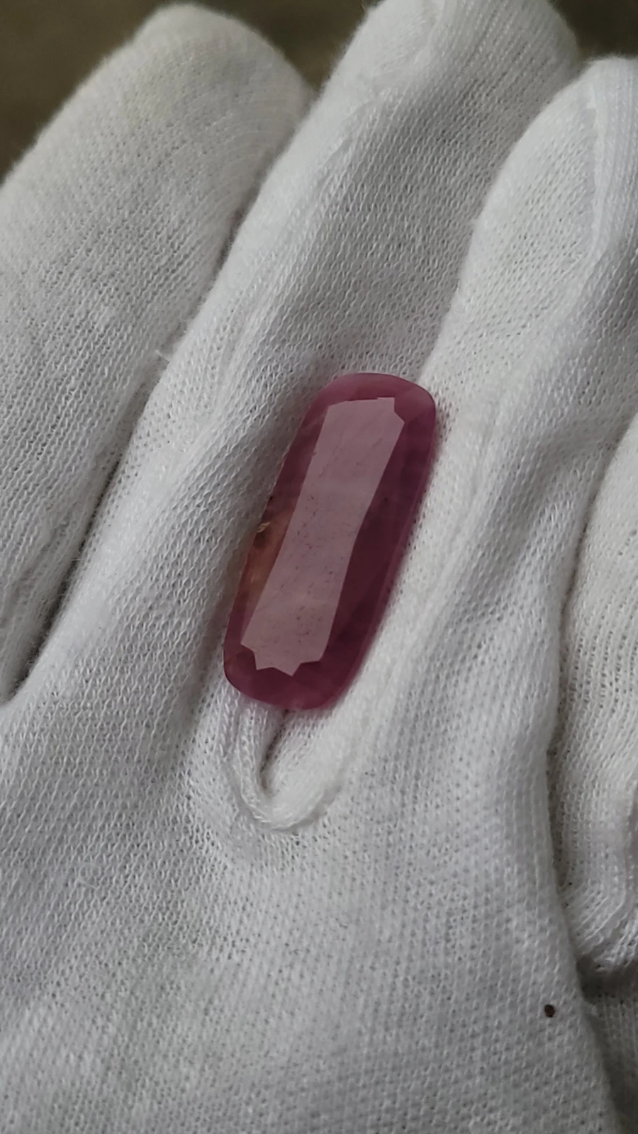 22.1 carats Ruby Cushion cut From Madagascar — view 4