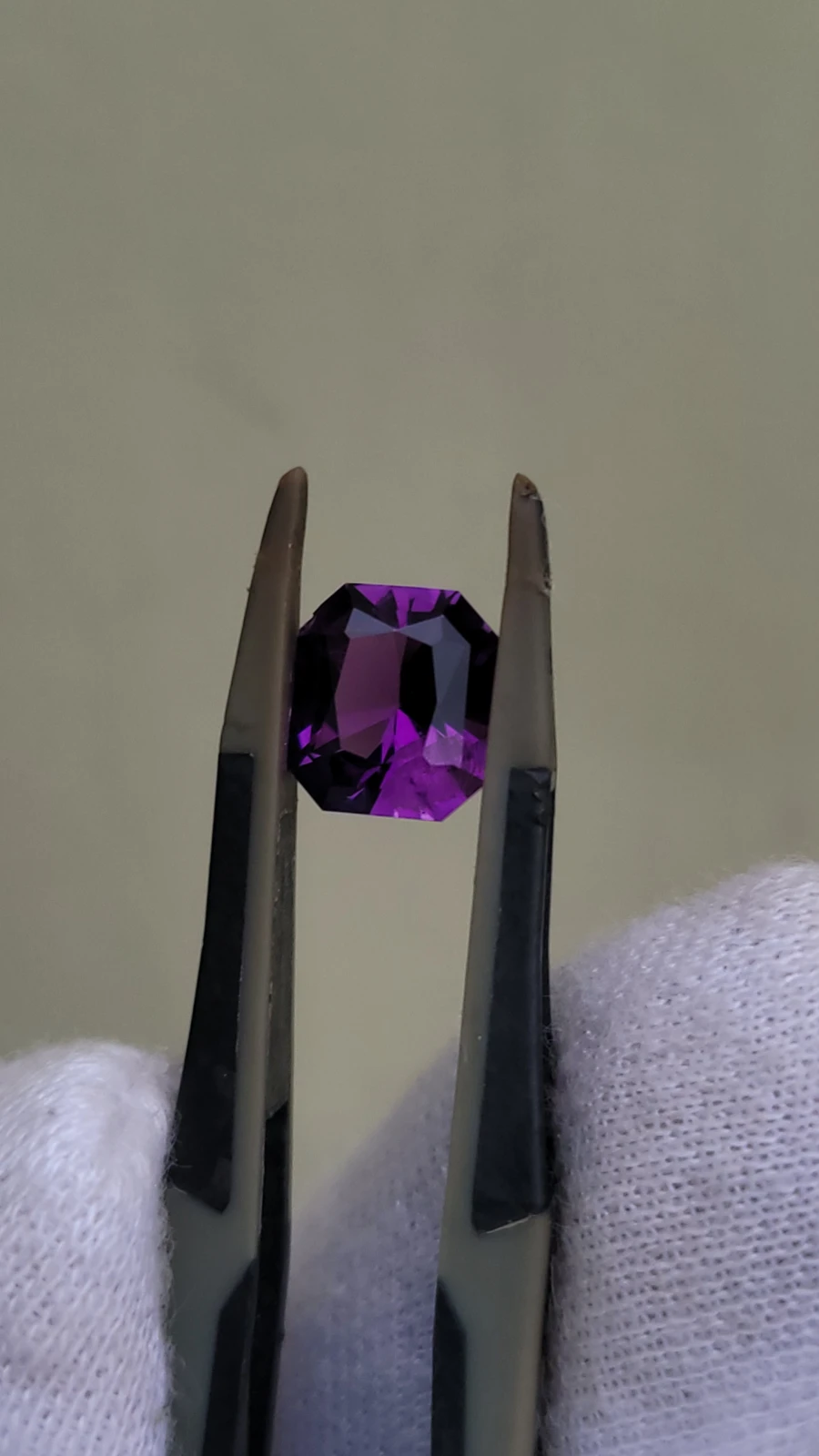 2.65 carats Amethyst Cushion cut From Brazil — view 1