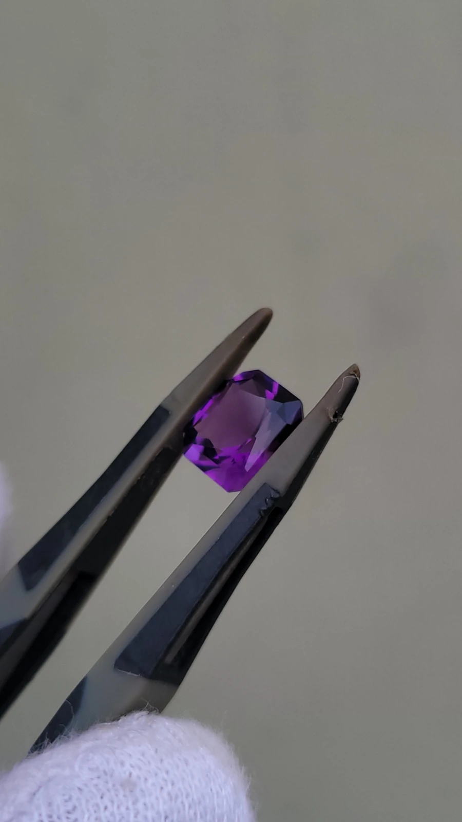 2.65 carats Amethyst Cushion cut From Brazil — view 5
