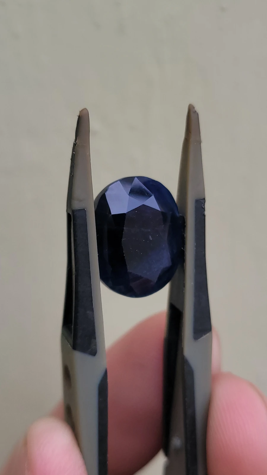 9.35 carats Blue sapphire Oval cut From Afghanistan — view 2