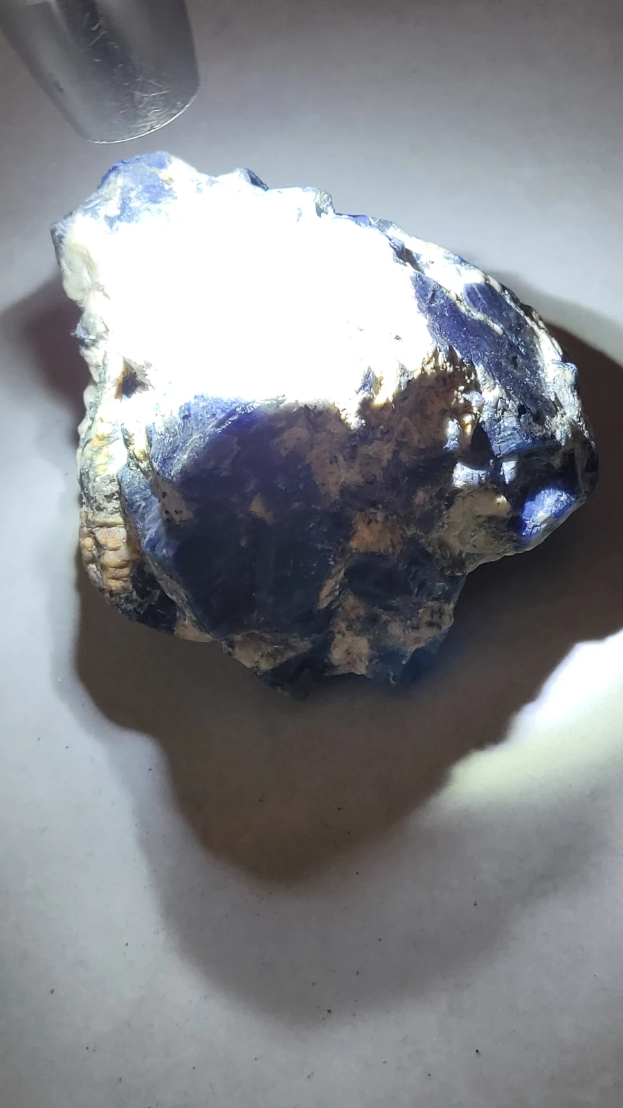 3739.5ct Huge sapphire specimen From Afghanistan — view 4