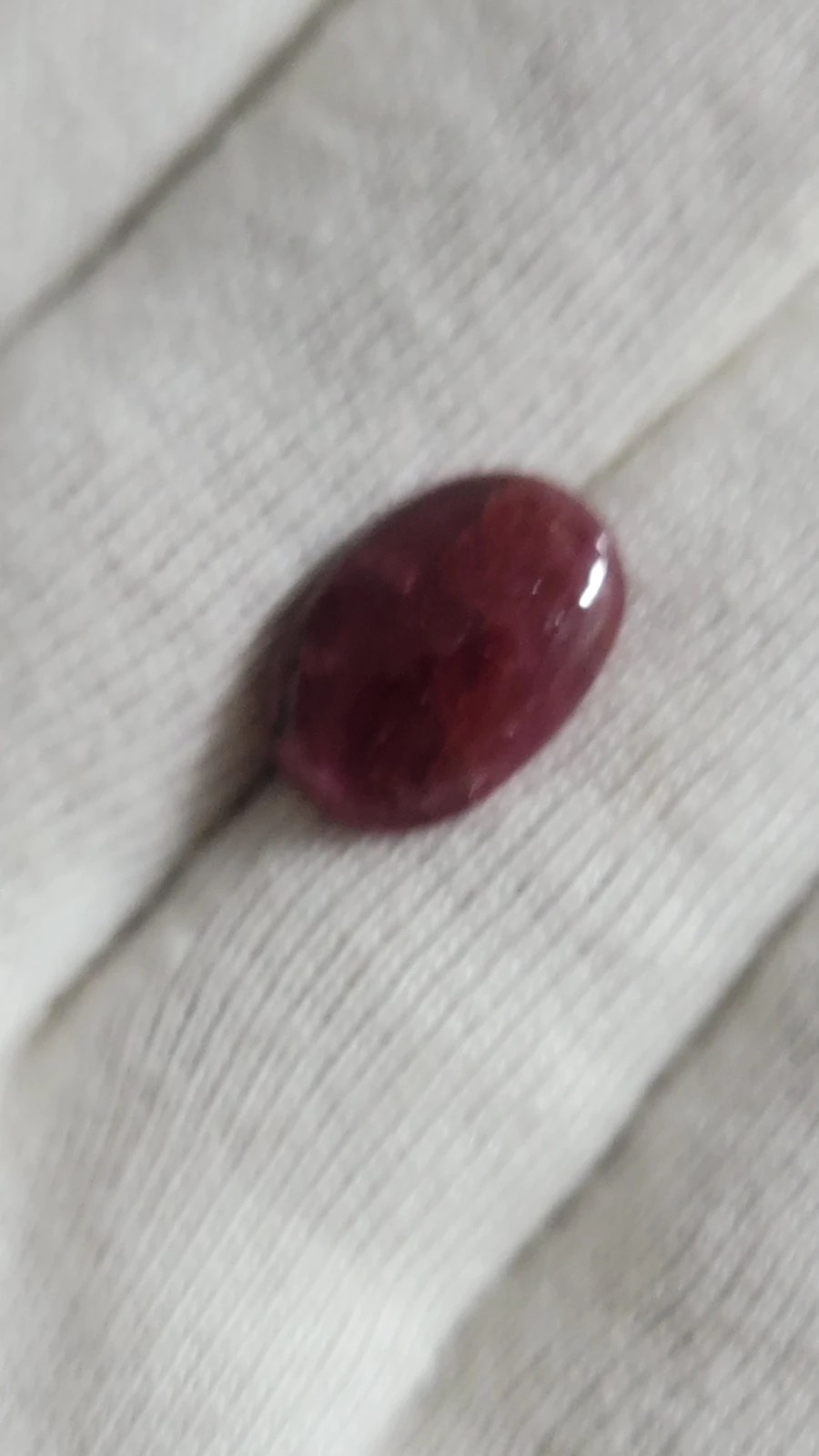 7.95 Ct Natural Ruby Oval Cut From Madagascar — view 5
