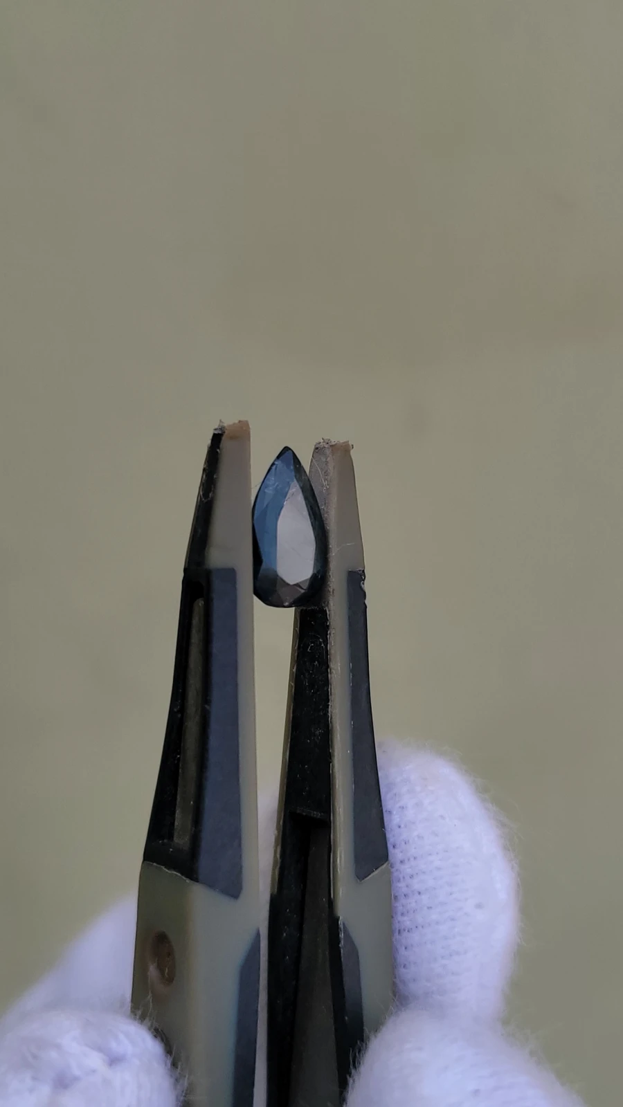 1.4ct sapphire Pear cut From Australia — view 3